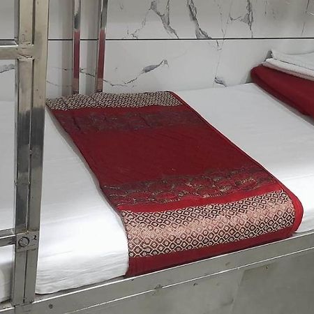 Amaan Hotel Bombaj Zewnętrze zdjęcie